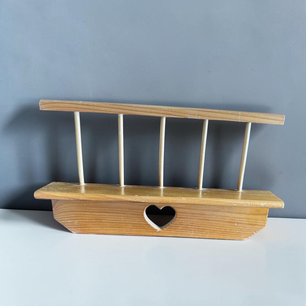 Vintage Wooden Country Wall Shelf with Heart Cutout | Spindle Railing Display